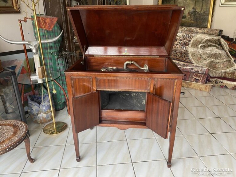 Különleges Szecessziós Szekrényes Gramofon