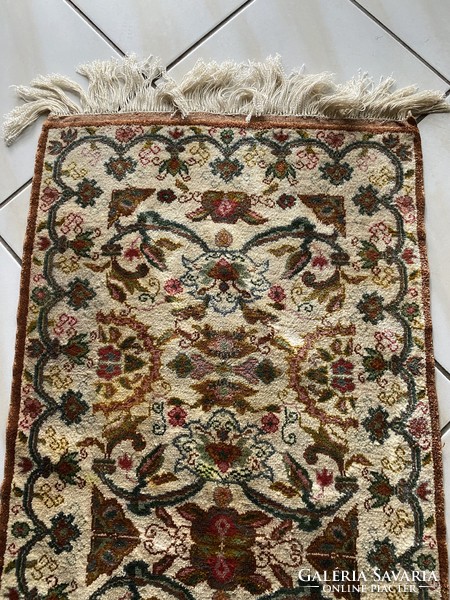 Kézi Csomózású Tunéziai Selyem Szőnyeg 52×120