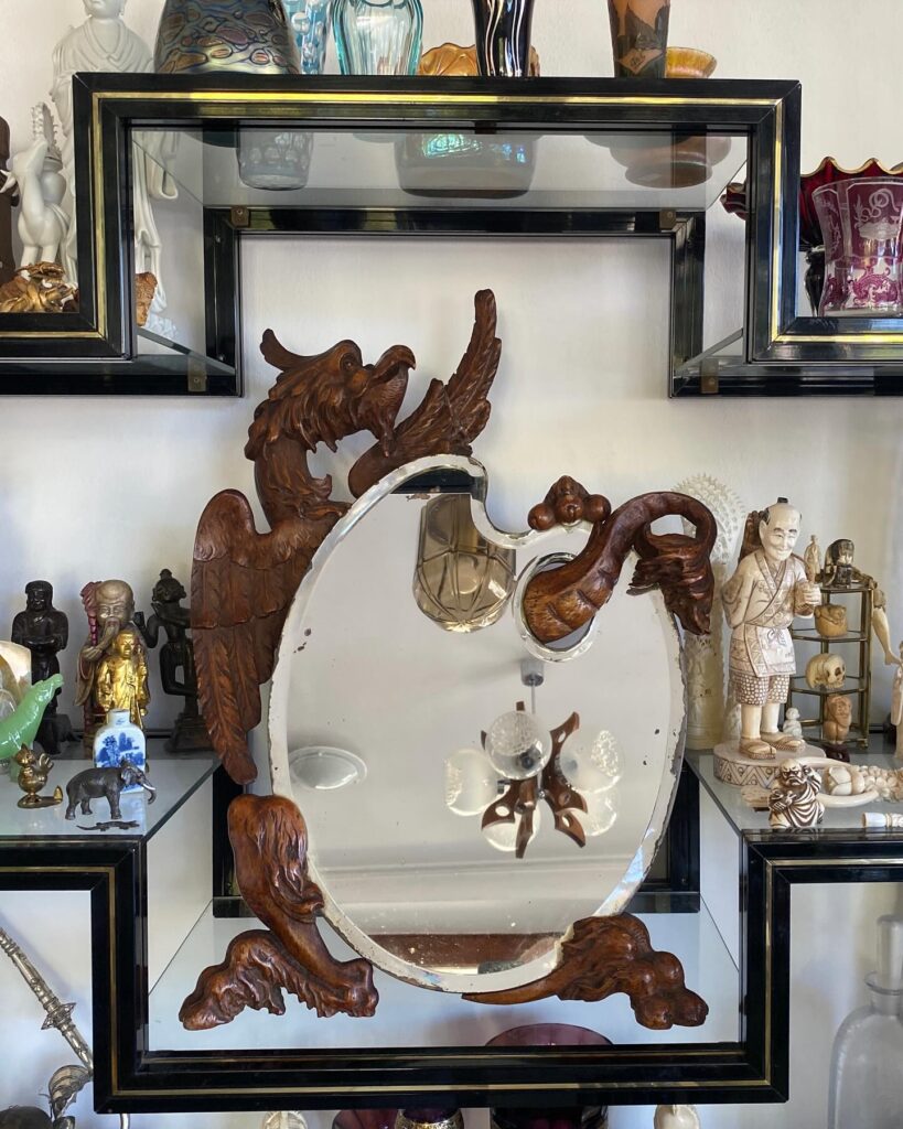 Victorian Mirror with Carved Dragon 19.th Century……. - 1